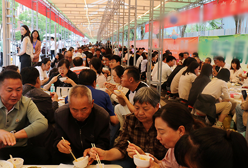 “美食 文體旅”助力玉溪服務消費3.jpg