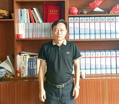 誠信鑄企魂 愛心暖鄉鄰.jpg