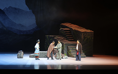 《風云滇緬路》在聶耳大劇院精彩上演.jpg