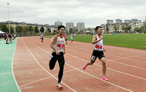 云南省“勤鍛煉”第六屆學(xué)生田徑錦標(biāo)賽在玉舉行.jpg
