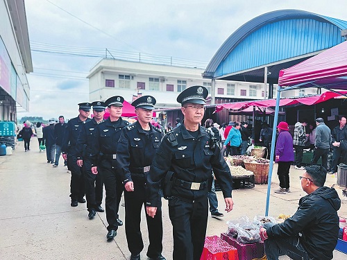 500守護農貿市場煙火氣.jpg