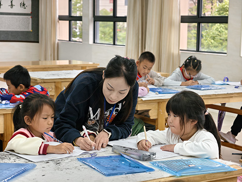 助力規范辦學 筑牢發展根基.jpg