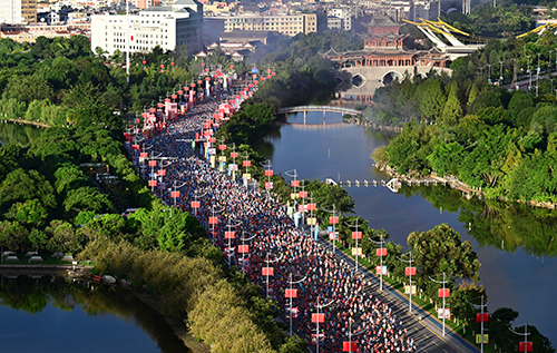 從“賽場熱度”到“城市溫度”3.jpg 從“賽場熱度”到“城市溫度”3.jpg