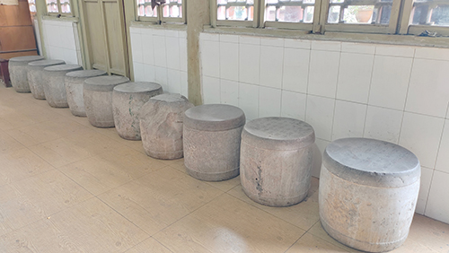 十面百年石鼓 一段動人故事.jpg